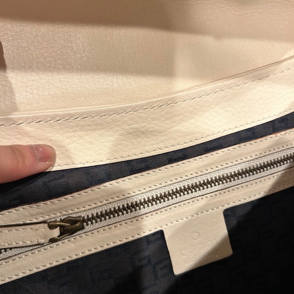 Vintage Gucci Cream Leather Top Handle Shoulder Bag | 90s–Early 2000s - Picture 12 of 16